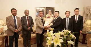 তারেক রহমানের সঙ্গে চীনা রাষ্ট্রদূতের সৌজন্য সাক্ষাৎ